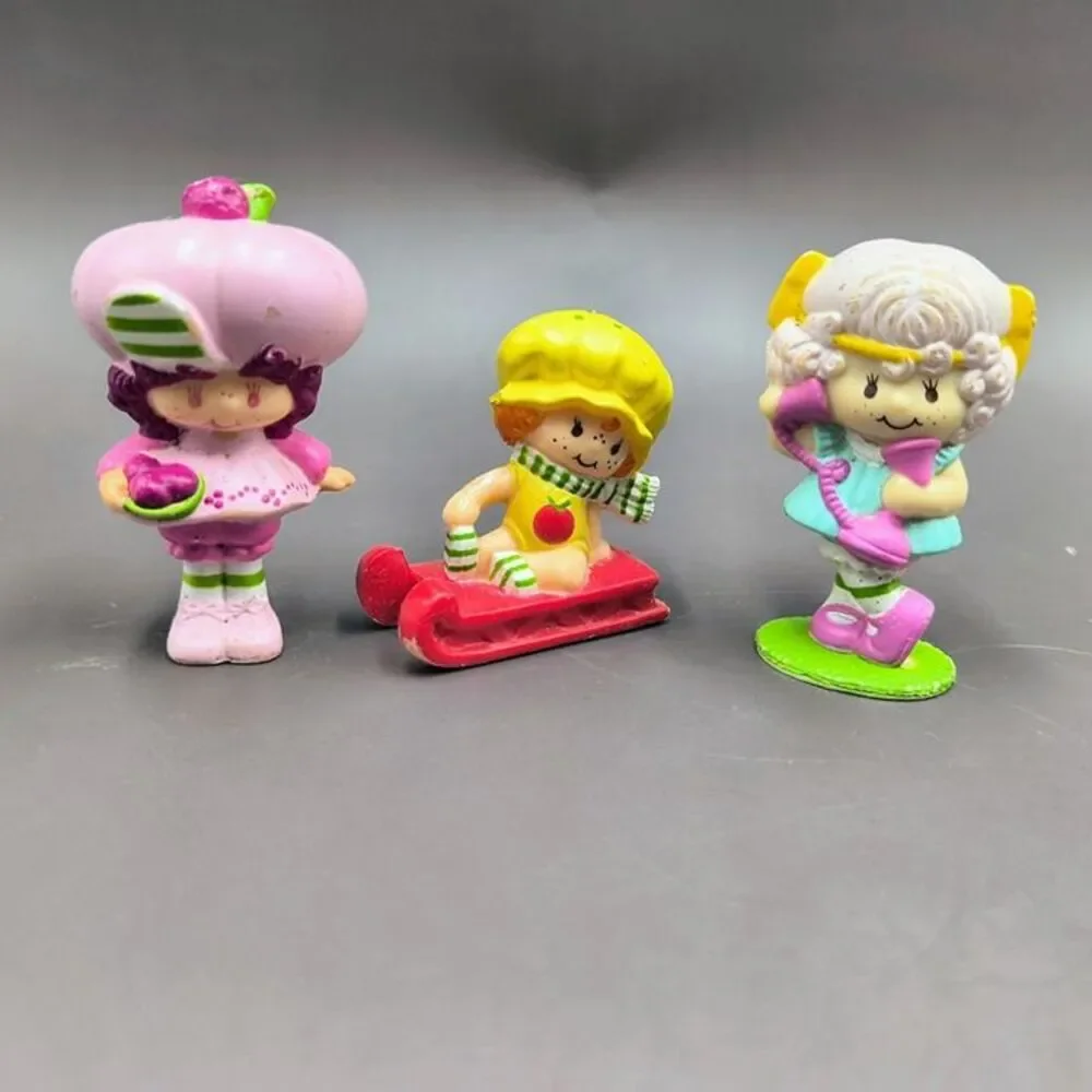 Vintage 1980s Strawberry Shortcake Mini Pvc Figures Tart Dumplin Angel Cake